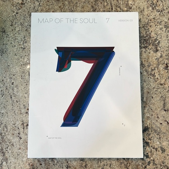 BTS Map of the Soul 7. Version 03 - Picture 1 of 7